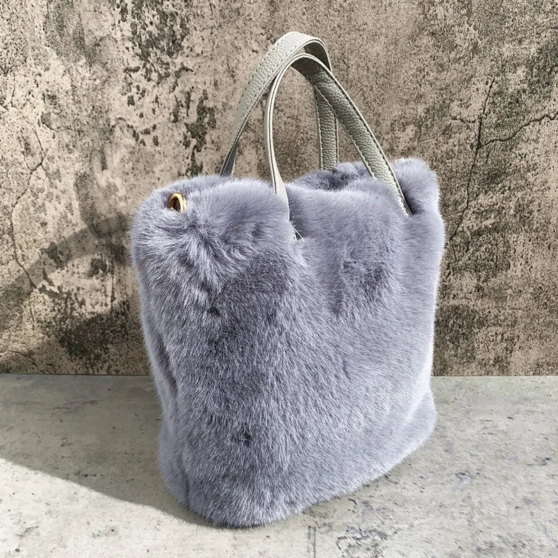 mini fur purse small faux fur handbag for women chain strap bags furry fuzzy bags cute fur bags